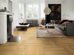 Parquet Chêne Contrecollé Bâton Rompu Brossé Vernis Naturel – Image 4